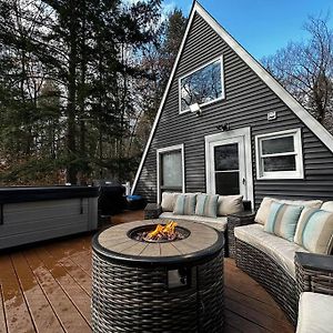 Tamworth New! Cozy & Modern A-Frame In The Woods W/Hot Tub 빌라 Exterior photo