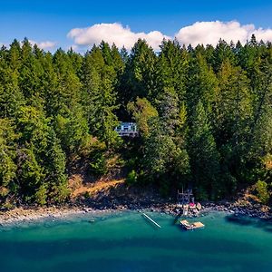 Thetis Island Get Away Cottage 레이디스미스 Exterior photo