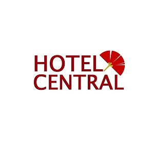 Hotel Central - Estacionamiento 트레인타이트레스 Exterior photo