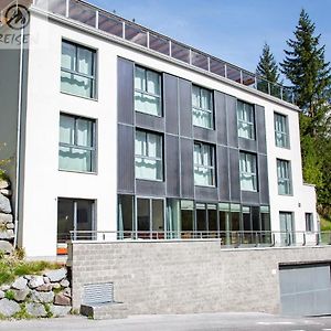 Sporthotel Shanti 장크트안톤암아를베르크 Exterior photo