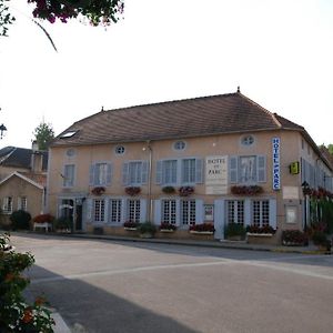 Hotel Restaurant Le Parc 아크앙바로이스 Exterior photo