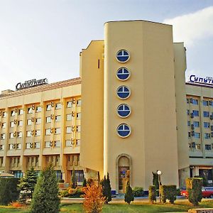 Conference Hotel Suputnyk 리비프 Exterior photo