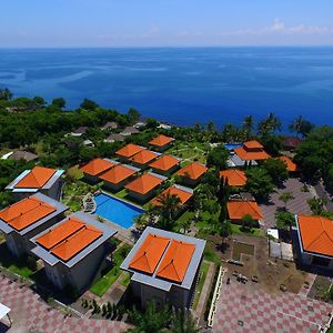 Ocean View Tulamben Dive & Resort Exterior photo