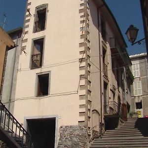 Alloggio Casa In Pietra 산투 루수르기우 Exterior photo