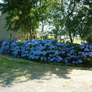 Gavray-sur-Sienne La Parisiere B&B Exterior photo