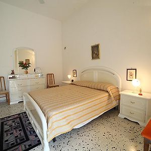 우겐토 Casetta Biancospino 아파트 Exterior photo
