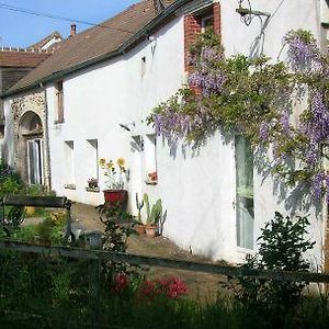 Crezancy-en-Sancerre Chambre D'Hotes Ermitage Saint Romble B&B Exterior photo