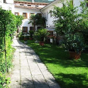 Albergo Ristorante Borghese 몬테레알레발첼리나 Exterior photo