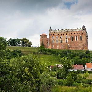 Zamek Golubski 호텔 Exterior photo