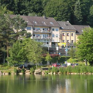 Hotel Schlossblick 블랑켄하임 Exterior photo