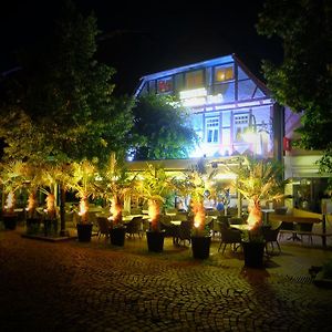 Hotel Zum Weissen Ross 빈젠 Exterior photo