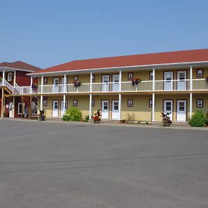 Motel Des Mariniers 카무라스카 Exterior photo