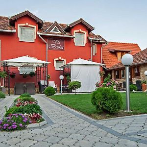 Vila Boska Palic B&B Exterior photo