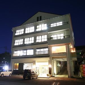 츠루 노 오야도 츠루소우 호텔 Tara Exterior photo