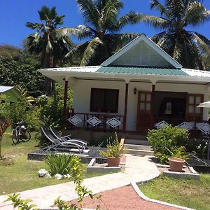 Agnes Cottage - Emerald 라디게 Exterior photo