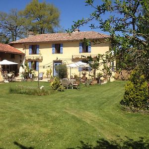 Saint-Ost Domaine Le Chec B&B Exterior photo