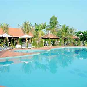 Bavico Resort & Spa Tam Giang - 후에 Exterior photo