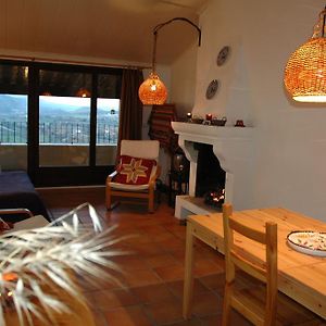 Montsonis Loft Con Chimenea Y Terraza Con Vistas 아파트 Exterior photo