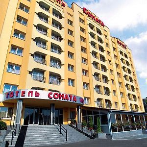 Sonata Hotel & Restaurant "Готель Соната" 리비프 Exterior photo