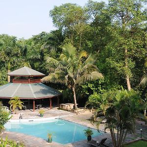 Safari Adventure Lodge 사우라하 Exterior photo