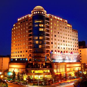 Dynasty International Hotel 쿤밍 Exterior photo