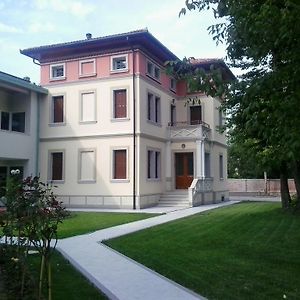 Villa Delle Rose 포르투그루아 Exterior photo