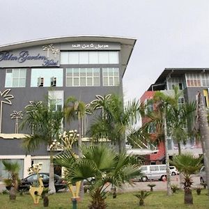 Palm Garden Hotel Brunei 반다르스리브가완 Exterior photo