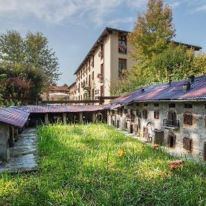 Romantic Hotel Furno 산프란체스코알캄포 Exterior photo