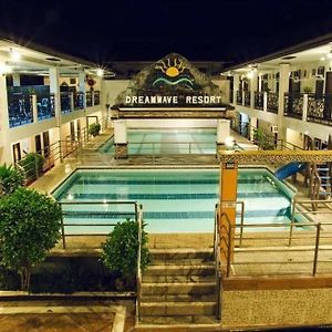 Dreamwave Resort Pansol 칼람바 Exterior photo