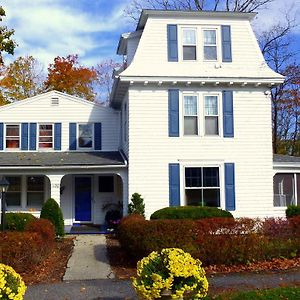 윌리엄스타운 House On Main Street B&B Exterior photo