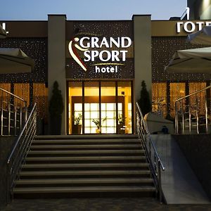 Grand Sport Hotel 브로바리 Exterior photo