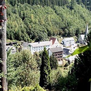 Gasthof Rodachtal Mit Gaestehaus Katharina 호텔 Schwarzenbach am Wald Exterior photo