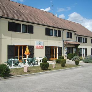 Hotel Le Pressoir - Auxerre 애포이그니 Exterior photo