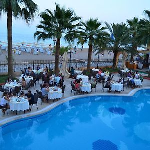 Mediterranean Resort Hotel 메르신 Exterior photo