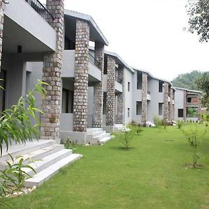 Aranya Safari Resort - The Corbett National Park Garjia Exterior photo