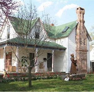 The Manor Bed And Breakfast 노르만 Exterior photo