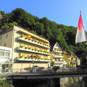 Hotel Heissinger 바트베르넥임피흐텔게비르거 Exterior photo