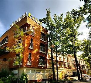 Hotel Moscicki 스파와 Exterior photo