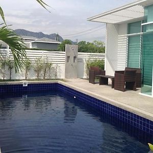 Baan Sarinya Pool Villa 차암 Exterior photo