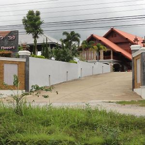 판타 리조트 Thoeng Exterior photo