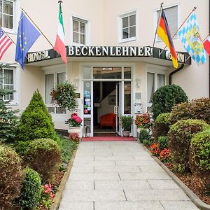 Boutique Hotel Beckenlehner 운터하칭 Exterior photo