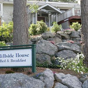 Hillside House Bed And Breakfast 프라이데이 하버 Exterior photo