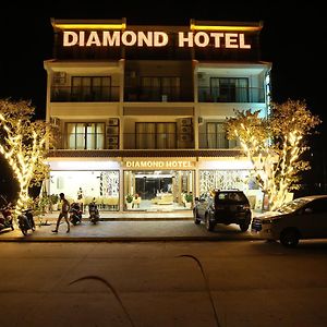 Diamond Hotel 두옹 동 Exterior photo