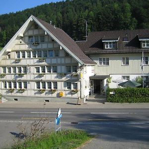 Landgasthaus Baeren 호텔 그룹 Exterior photo