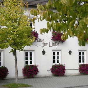 Gasthaus Zur Linde 호텔 Hohenpolding Exterior photo