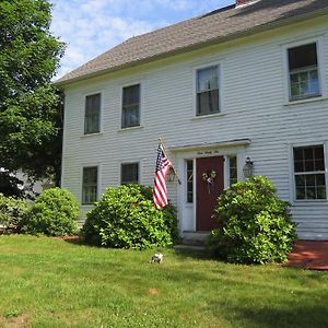 내슈아 Timber Post Bed & Breakfast B&B Exterior photo