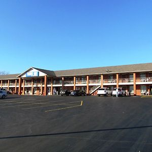 Travel Inn & Suites 프랭크퍼트 Exterior photo