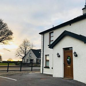 파이브마일타운 Clogher Valley Golf Club B&B Exterior photo