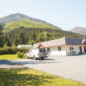 수어드 Trailhead Lodging 모텔 Exterior photo