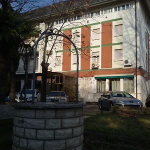 Hotel Morelli 루시 Exterior photo